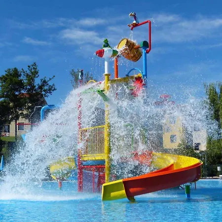 Apartments In Castelnuovo Del Garda 22107 Lägenhet