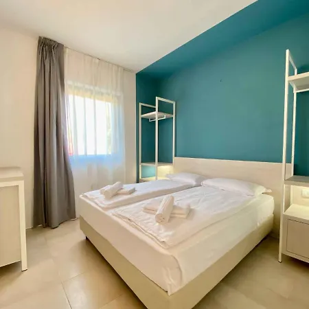 Apartments In Castelnuovo Del Garda 22107 Lägenhet *